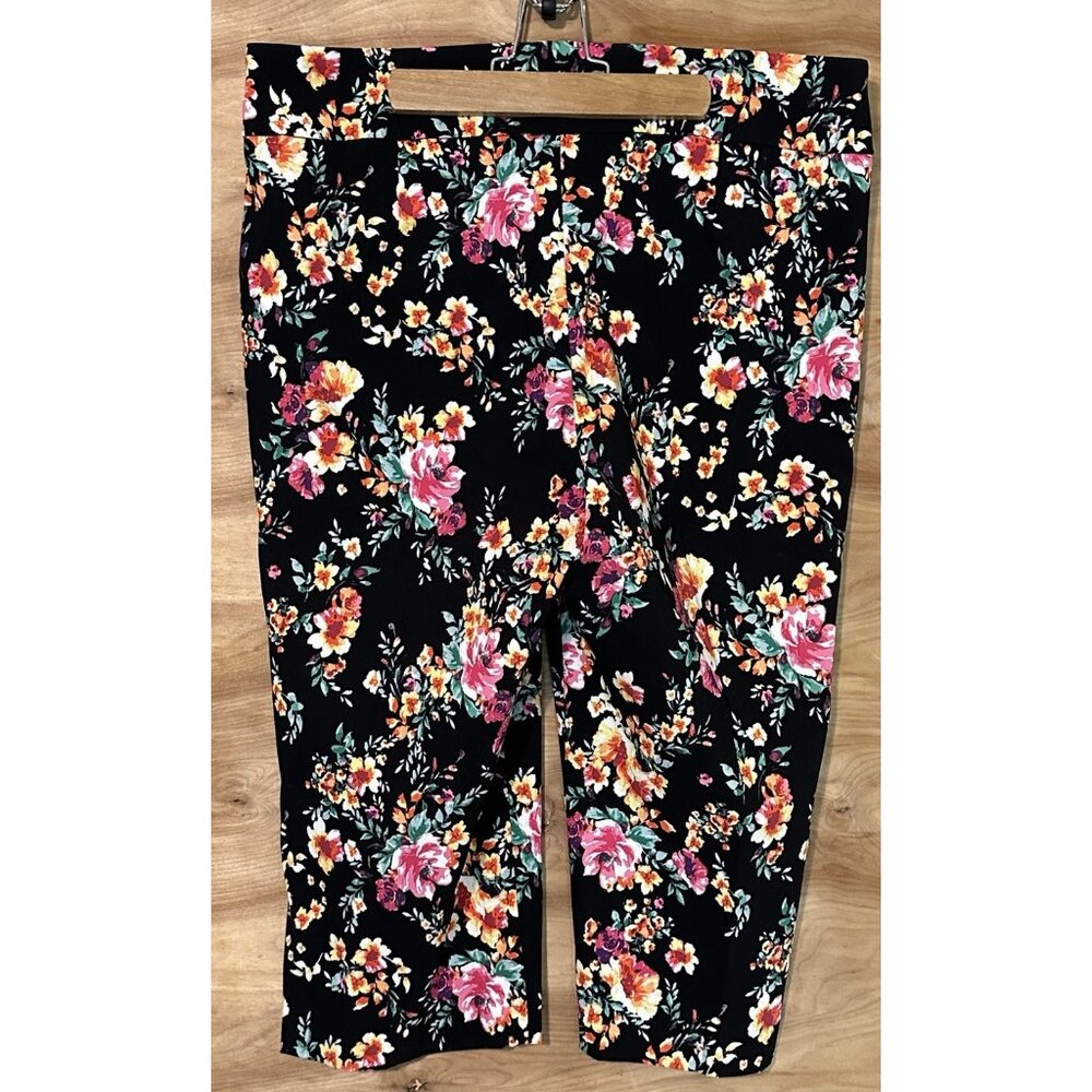 Counterparts Woman’s 16 P Petite Black Floral Print Pull On Stretch Pants